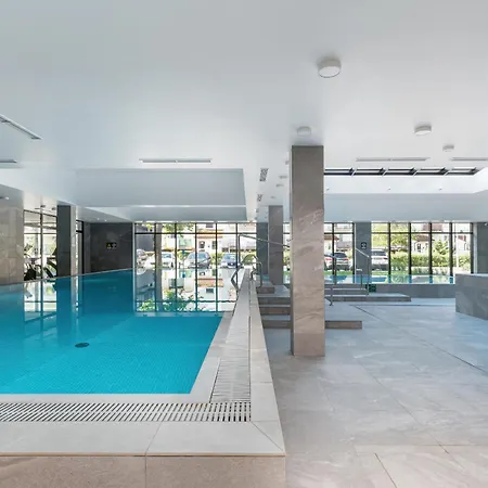 Apartament Port 414 With Swimming Pool By Rent Like