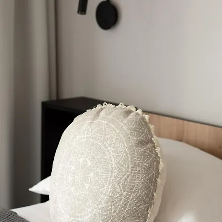 Port 414 With Swimming Pool By Rent Like Apartment *