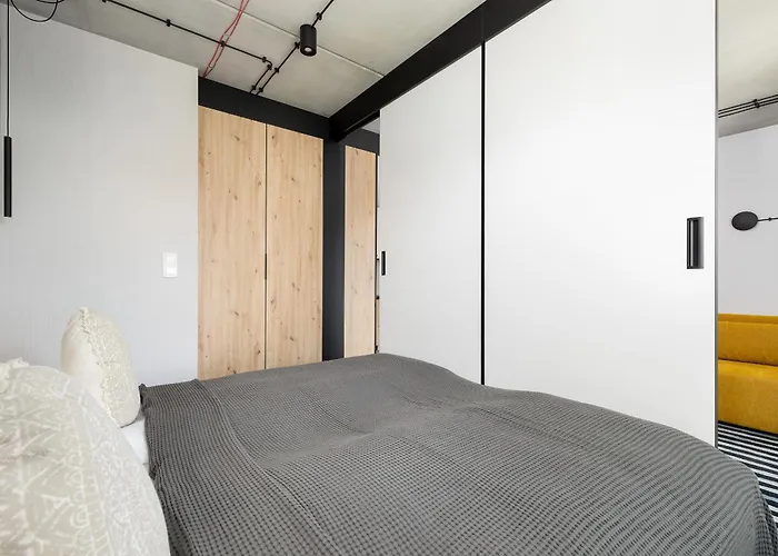 Port 414 With Swimming Pool By Rent Like Apartment